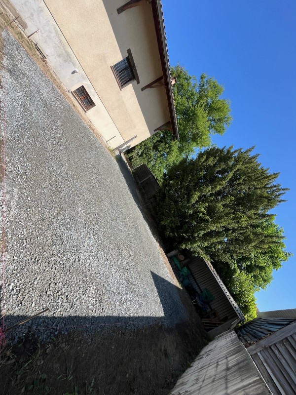 Création d’une allée en caillou sur Bordeaux et en Gironde 