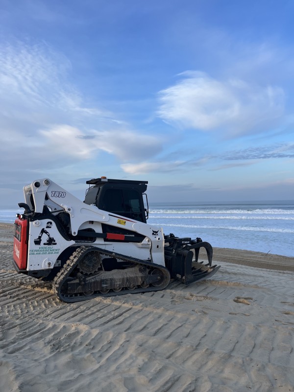 Travaux forestier en Gironde, renforcement digue et plage 