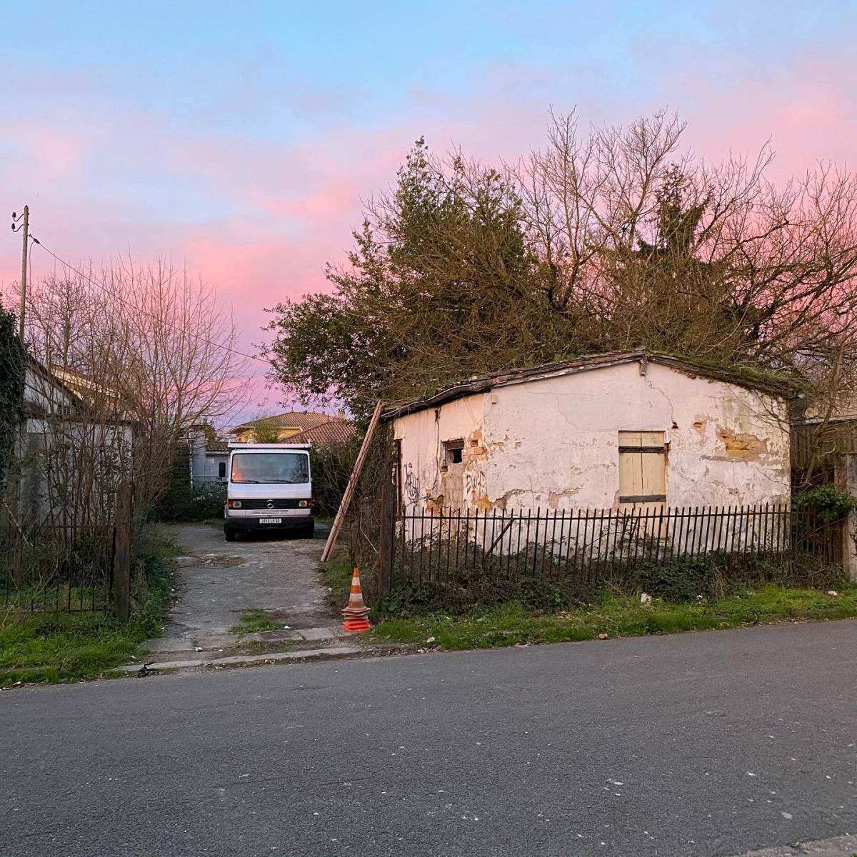 Démolition structure maison individuelle et remise à niveau terrain Pessac Alouette