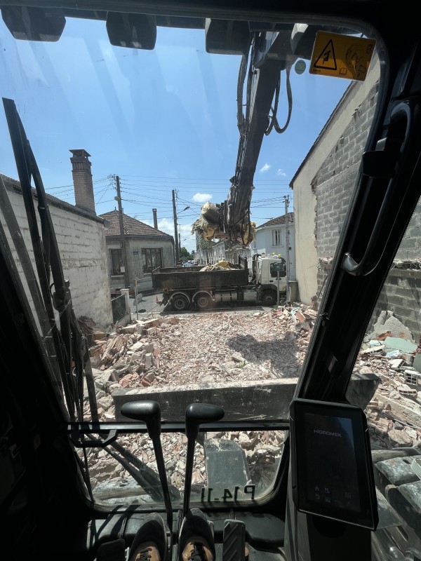Démolition de maison mitoyenne avec accès difficile à Bordeaux en Gironde