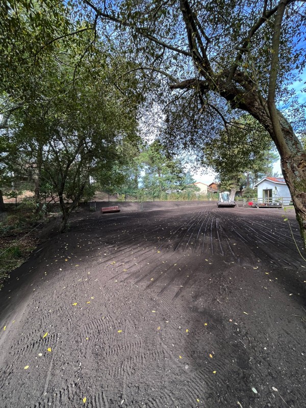 Remblais en terre végétale à Maubuisson proche de Carcans