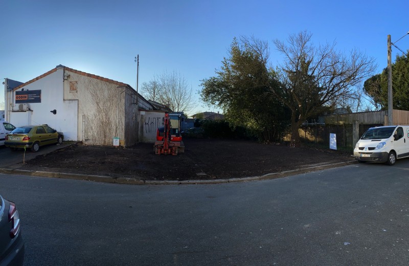 Démolition maison en pierre à Bruges proche d'Eysines: avec traitement des déchets 