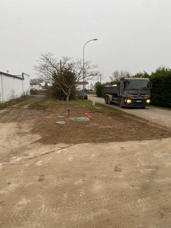 Assainissement non collectif avec épandage et pompe de relevage à Cadaujac en Gironde