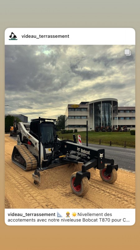 Location de niveleuse à Bordeaux proche de mérignac, blanquefort, saint Médard en Jalles .