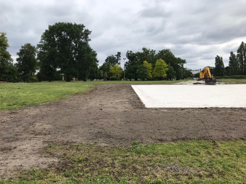 Réalisation d'un terrain de volley-ball à Blanquefort en Gironde