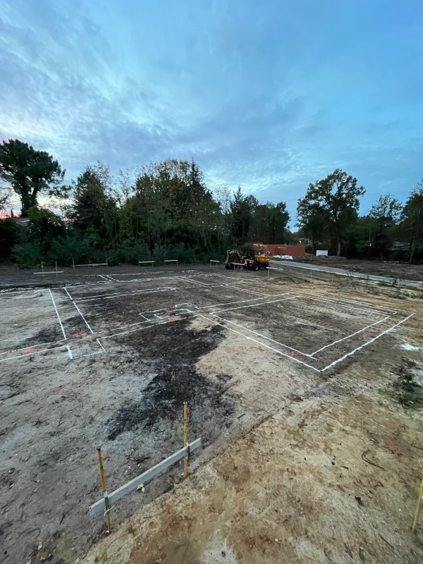 Terrasement d’une maison sur la commune de saint Aubin de médoc