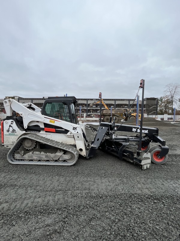 Location niveleuse avec chauffeur à Mérignac proche de Bordeaux