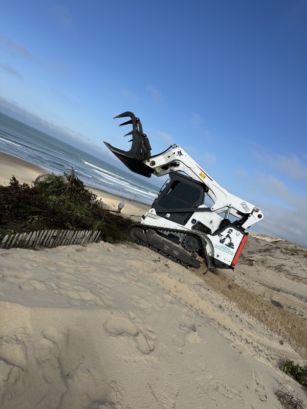 Entreprise de Broyage forestier proche de bordeaux  et en Gironde .