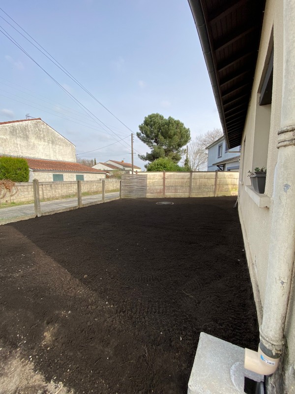 Terrassement, assainissement, dessouchage et Aménagement extérieur sur la commune de saint Médard en Jalles en Gironde