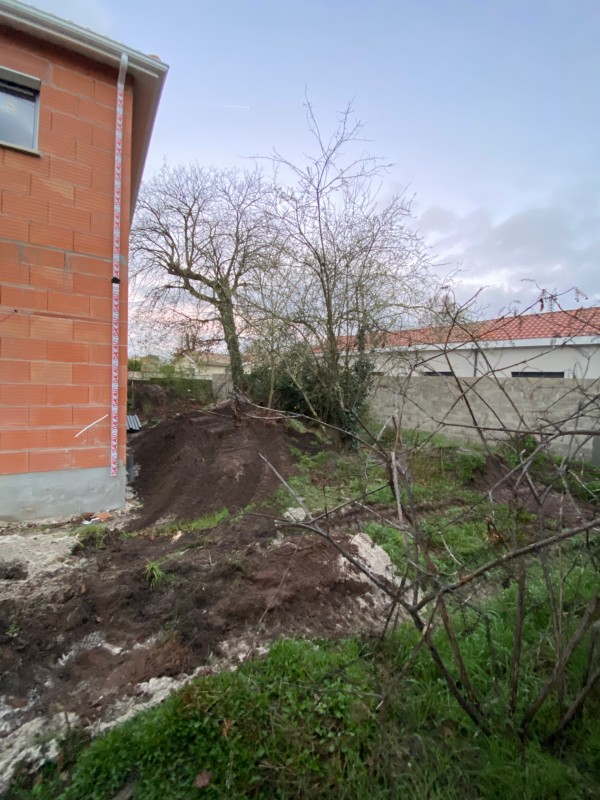 Assainissement et viabilisation d’une maison neuve sur la commune de Pessac .