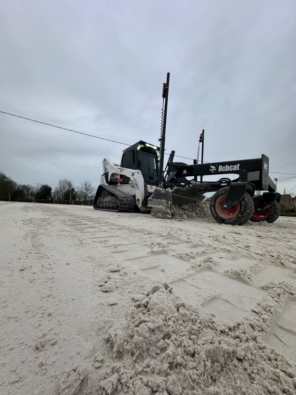 Création de carrière équestre en France et Gironde . 