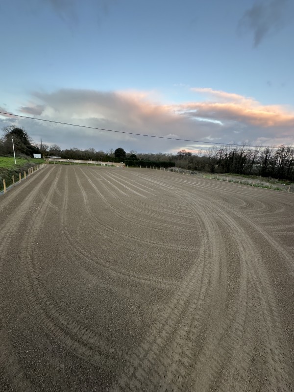 Nivellement de carrière Équestre en France et Gironde 