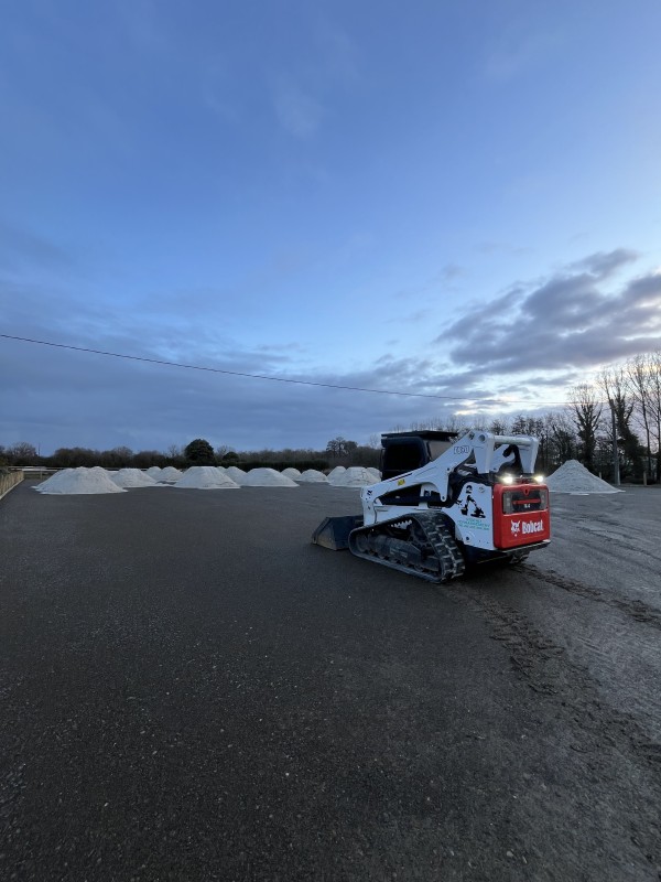 Création de carrière équestre en France et Gironde . 
