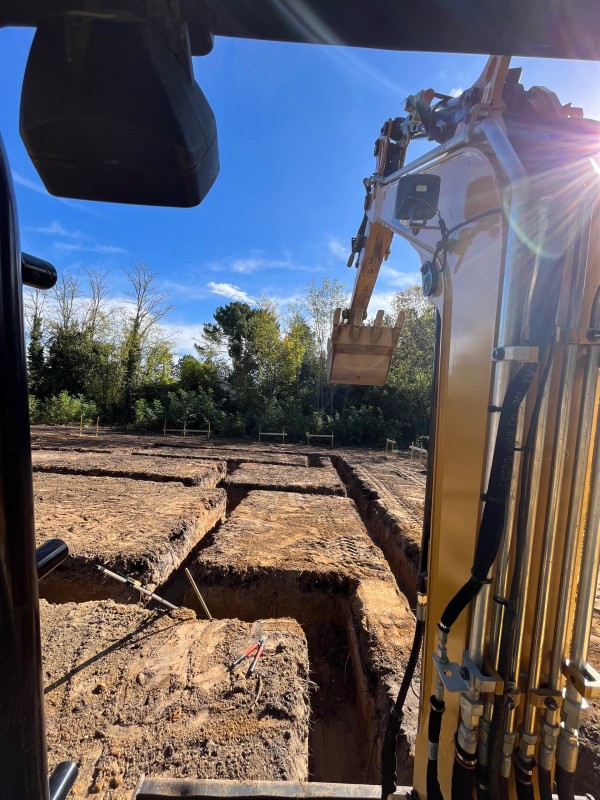 Terrasement d’une maison sur la commune de saint Aubin de médoc