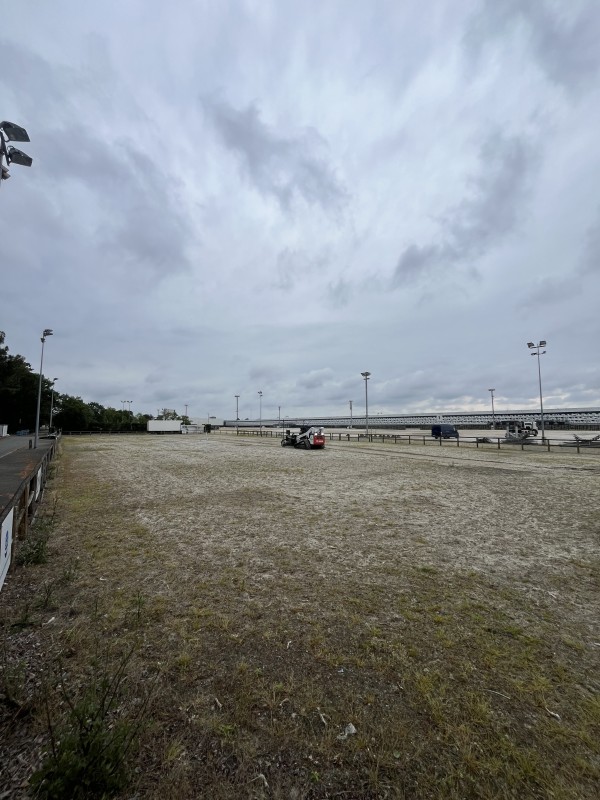 Création et entretien de carrière équestre sur Bordeaux et en Gironde 