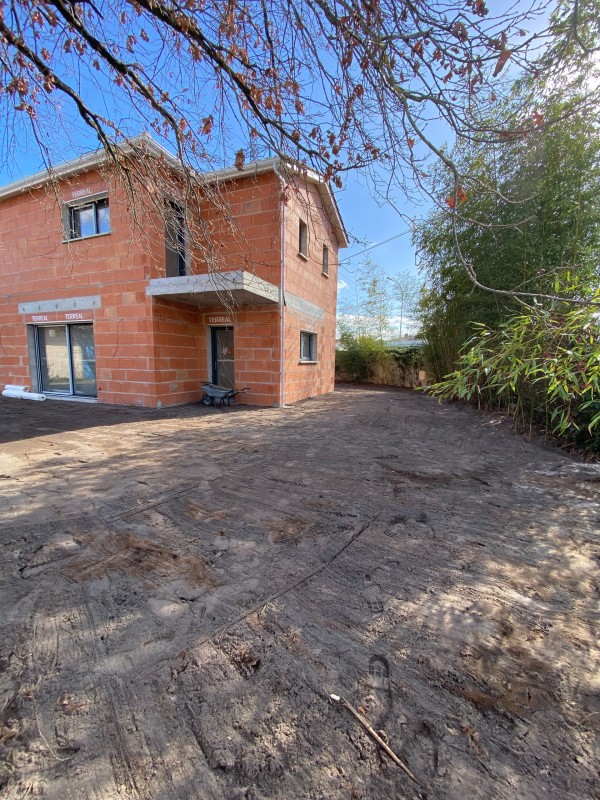 Assainissement et viabilisation d’une maison neuve sur la commune de Pessac .