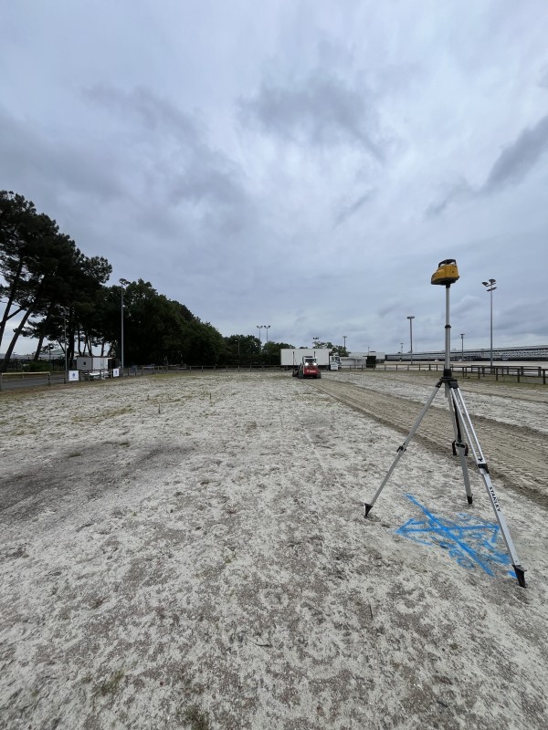 Création et entretien de carrière équestre sur Bordeaux et en Gironde 