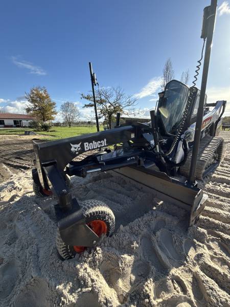 Location niveleuse sur bordeaux, gironde et Aquitaine.