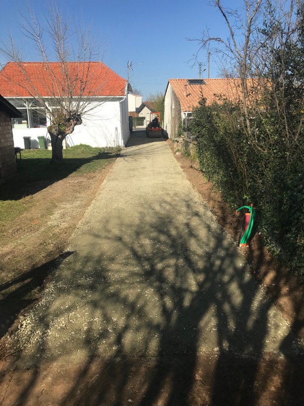terrassement de l’accès chantier