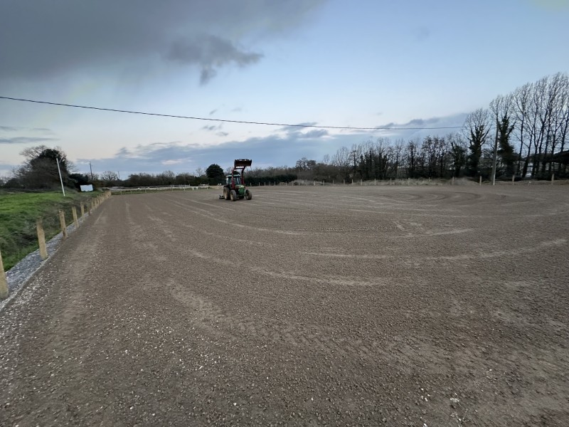Nivellement de carrière Équestre en France et Gironde 
