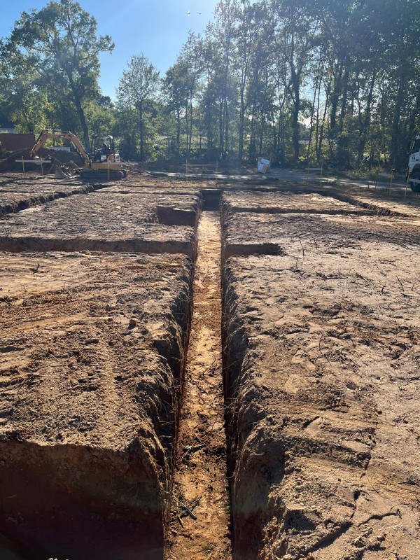 Terrasement d’une maison sur la commune de saint Aubin de médoc