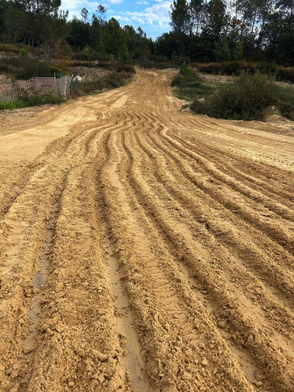 Réfection d’une piste de motocross à Saint Christophe de double en Gironde
