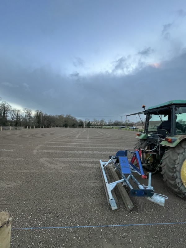 Nivellement de carrière Équestre en France et Gironde 