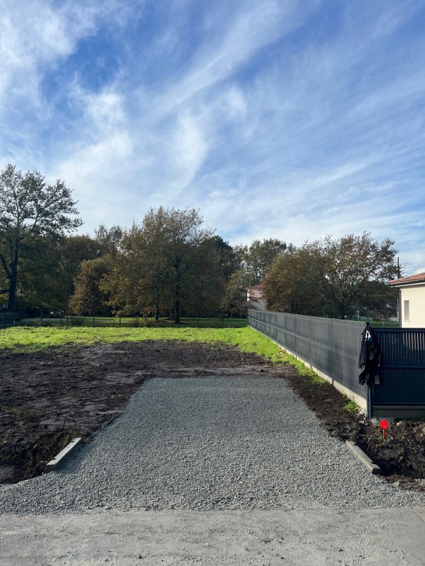 Terrassement Taillan Médoc: création  chemin d’accès
