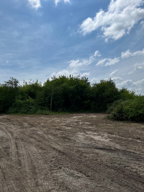 Curage et nettoyage de dépôt sauvage sur la commune de EYSINES en Gironde