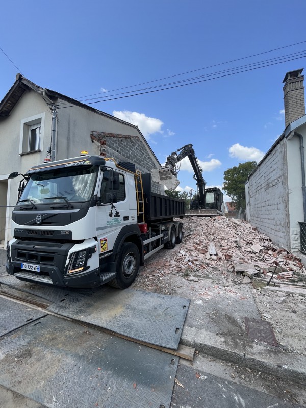 Démolition maison Blanquefort proche Parempuyre