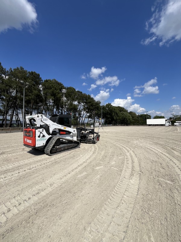Création et entretien de carrière équestre sur Bordeaux et en Gironde 