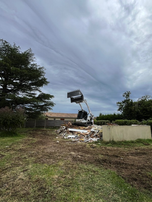 Démolition maison individuelle Taillan médoc proche Eysines