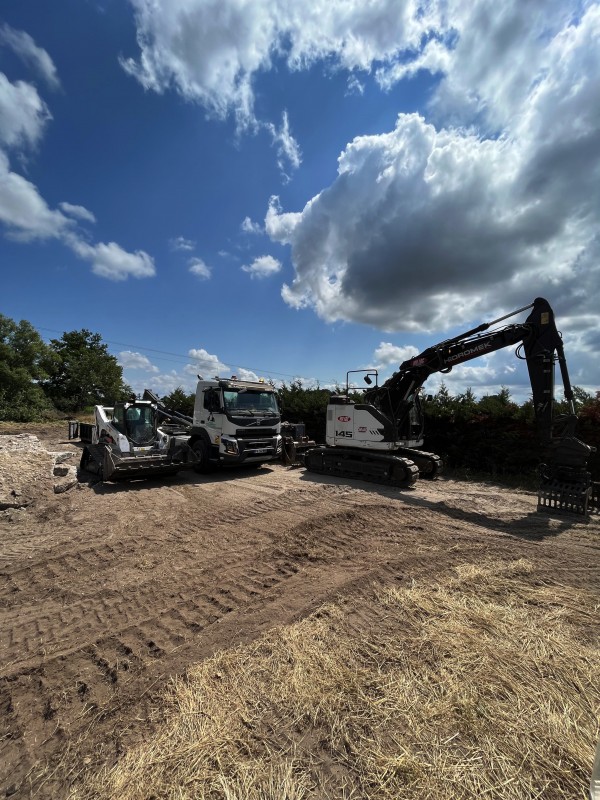 Démolition d’une maison avec des dépendances à Margaux Cantenac dans le Médoc