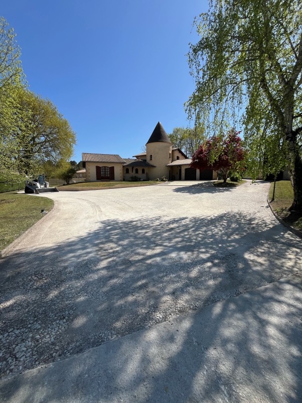 Création d’une allée sur saint aubin de médoc . 
