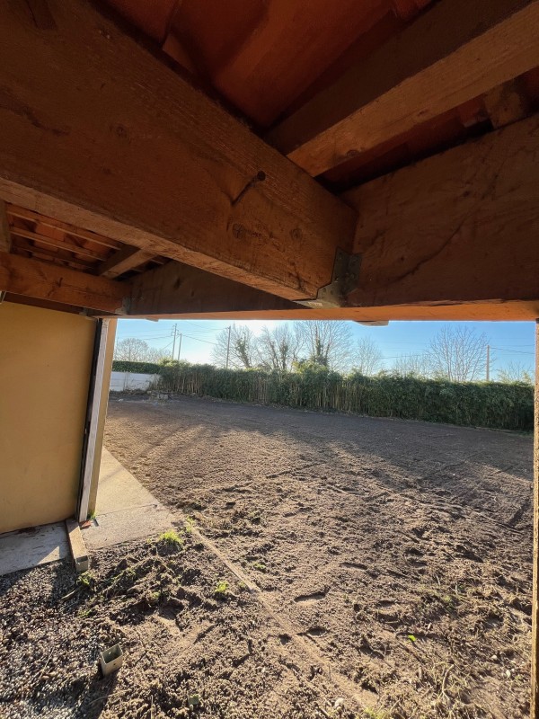 Nivellemen d’un terrain et préparation de sol 
 sur la commune de Macau 