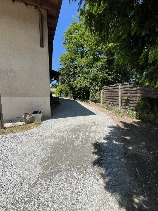 Création d’une allée en caillou sur Bordeaux et en Gironde 