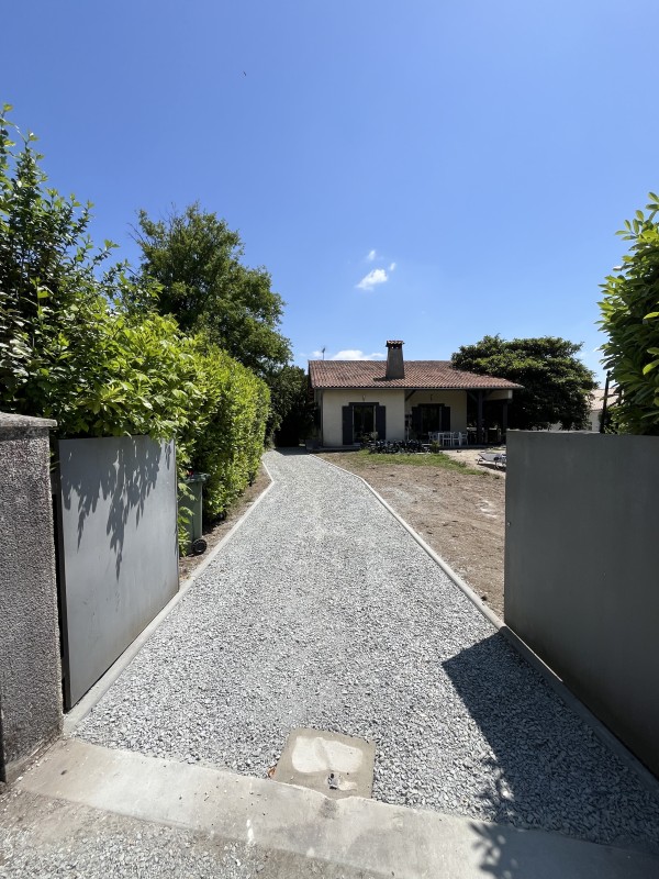 Création d’une allée en caillou sur Bordeaux et en Gironde 